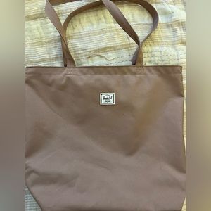 Herschel Tote